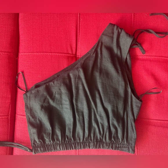 SHEIN Black Asymmetrical Dress - Picture 6 of 8